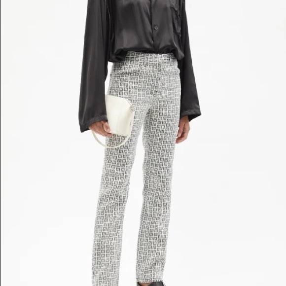 GIVENCHY
4G LOGO JACQUARD SPORTS TROUSERS - Picture 2 of 3